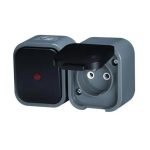 Egypólusú kapcsoló megvilágítva + földelt aljzat, fedővel, IP54 - fehér (GWN-B2/S)