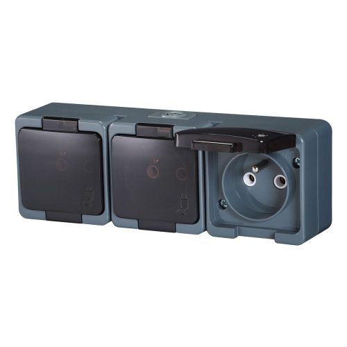 Triple splash-proof socket with smoked flap s/m 3p+Z 16A, 250V IP44 (NT-316)